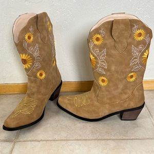 Sunflower embroidered cowboy boots